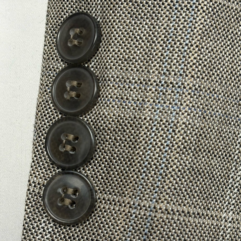 Calvin Klein Birdseye Silk/Wool Blend Sport Coat 48R Gray Tan Windowpane Plaid - Picture 3 of 15
